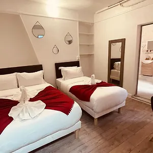 Louvain Париж